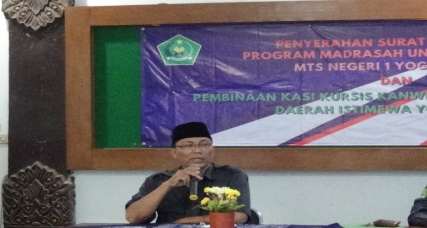 Peringati Hardiknas, MTsN 1 Yogyakarta Bergerak Menuju Madrasah Kelas Dunia