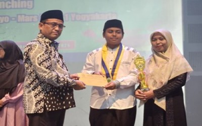 Kakanwil Kemenag DIY Hadir dan Beri Apresiasi di Giat GAT MTSN 1 Yogyakarta